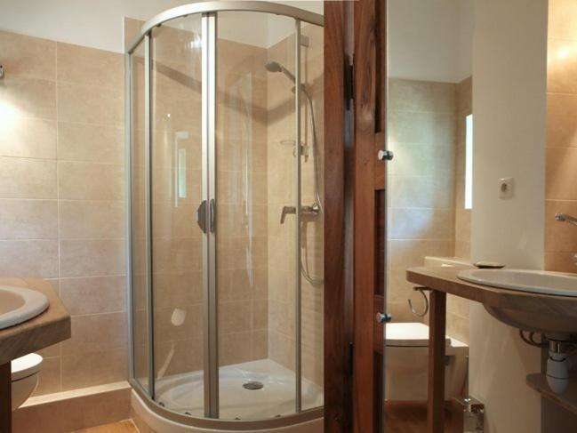 Chambres D'Hotes Avec Piscine La Rossillonie ベナック・エ・カズナック 部屋 写真