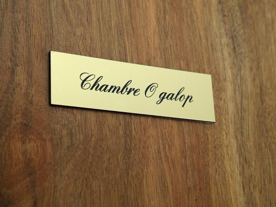 Chambres D'Hotes Avec Piscine La Rossillonie ベナック・エ・カズナック 部屋 写真